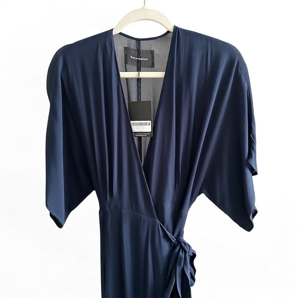 NWT Reformation Winslow Navy Blue Winslow Maxi Kimono Wrap Dress - Picture 10 of 13